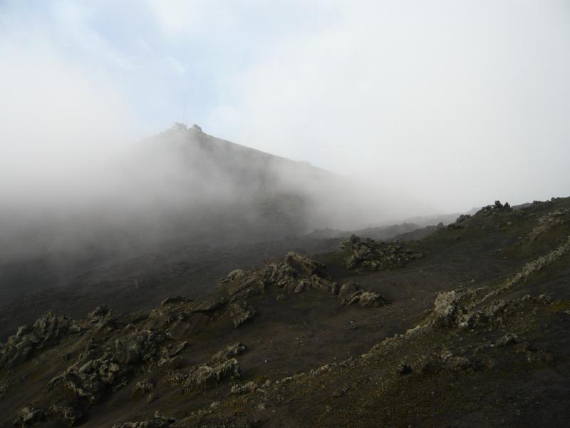 Volcan Pacaya-k.JPG - The place looked and felt like the lunar surface.